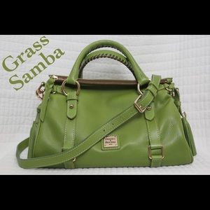 EUC Dooney & Bourke Grass Samba Satchel